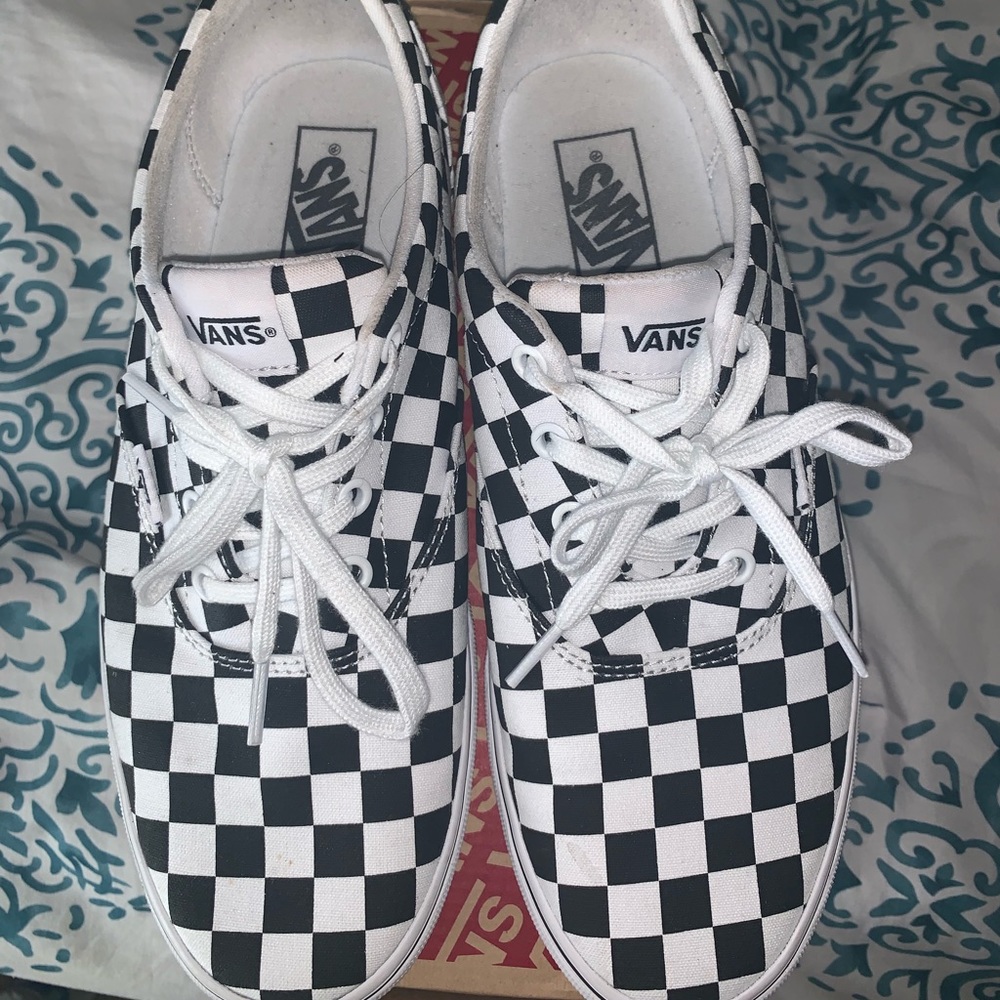 Checker board Vans sz 10